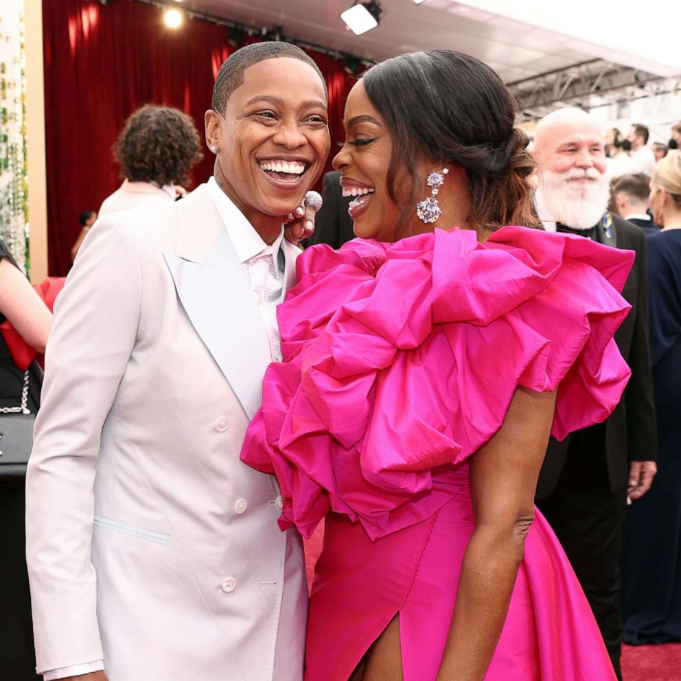 VIDEO: Stylish couples hit the Oscars’ red carpet 
