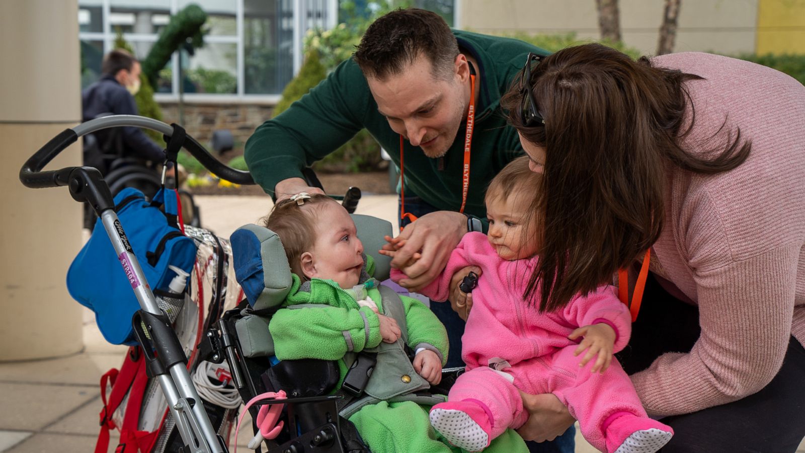 PHOTO: Eleven-month-old twin sisters Nina and Emma, pictured with their parents Dan and Marija Sparano, met for the first time at at Blythedale Children's Hospital in Valhalla, New York, Monday.