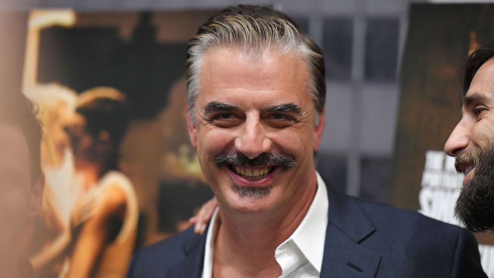 Chris Noth Shares Photo With Sarah Jessica Parker From Sex And The