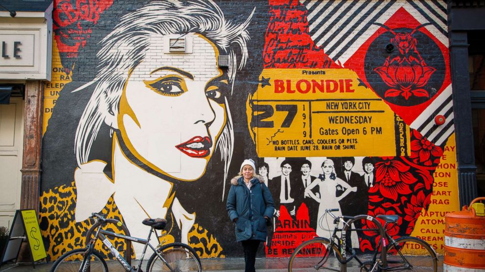 PHOTO: Author, producer and activist Amy Richards gives a feminist walking tour of NYC.