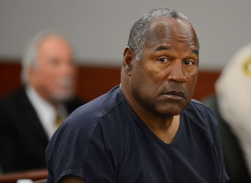 PHOTO: O.J. Simpson appears at an evidentiary hearing in Clark County District Court on May 14, 2013 in Las Vegas.