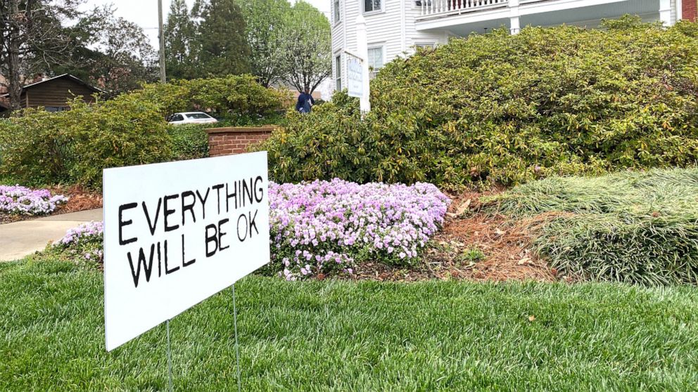 PHOTO: 'Everything Will Be OK' signs pop up to spread cheer around a Georgia town.