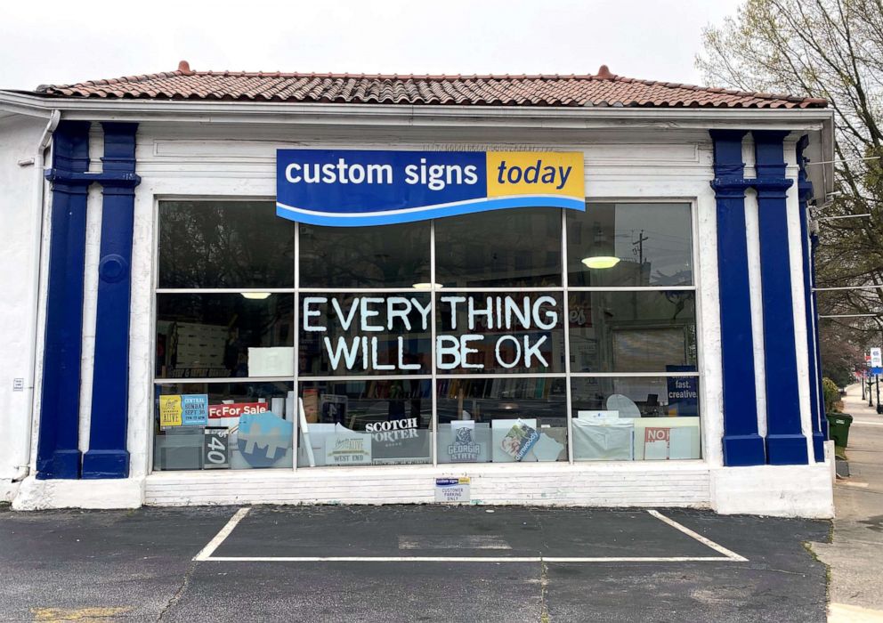 PHOTO: 'Everything Will Be OK' signs pop up to spread cheer around a Georgia town.