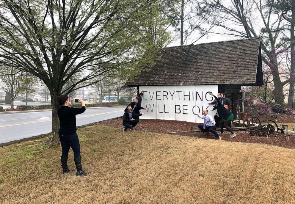 PHOTO: 'Everything Will Be OK' signs pop up to spread cheer around a Georgia town.