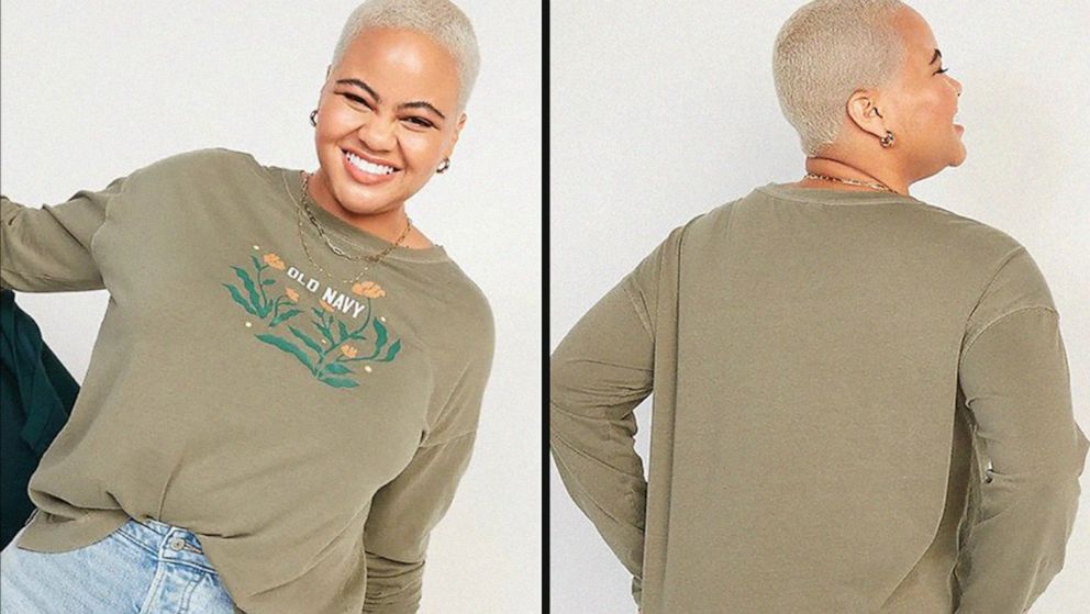Old Navy Long-Sleeve logo Graphic Easy T-Shirt for Women.