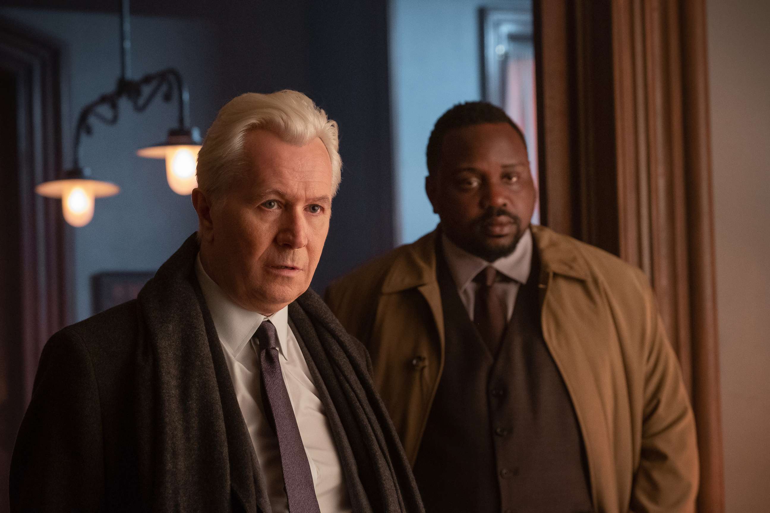 PHOTO: Gary Oldman, left, as Alistair Russell and Brian Tyree Henry as Detective Little in "Woman in the Window" from Netflix.
