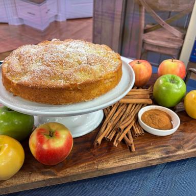 PHOTO: Dan Richer drops by "GMA3" to share his recipe for a delicious olive oil cake.