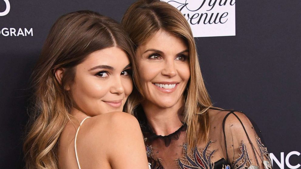 VIDEO: Lori Loughlin’s daughters break social media silence  