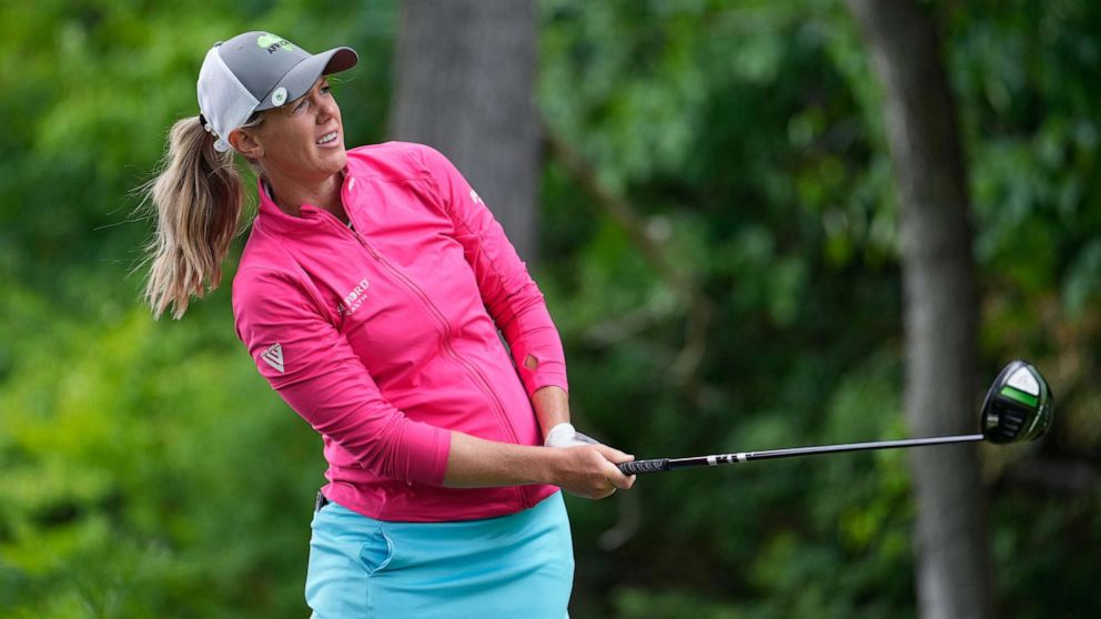 VIDEO: Golfer Amy Olsen competes in US Women’s Open while 7 months pregnant