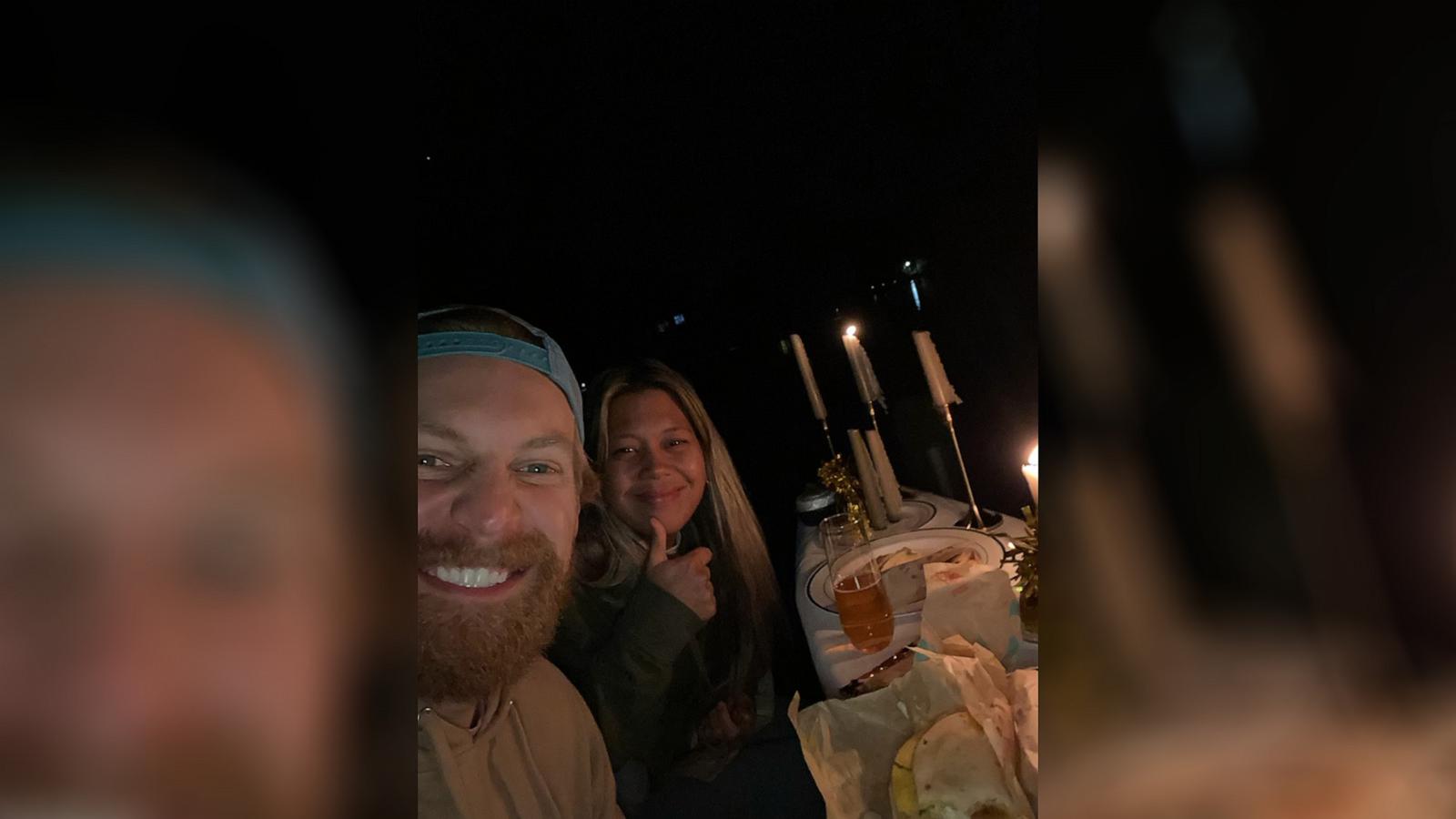 PHOTO: After Ashley Olson and Willie Olson married, they had a simple dinner from Taco Bell. The couple re-created their wedding night meal on their tenth anniversary.