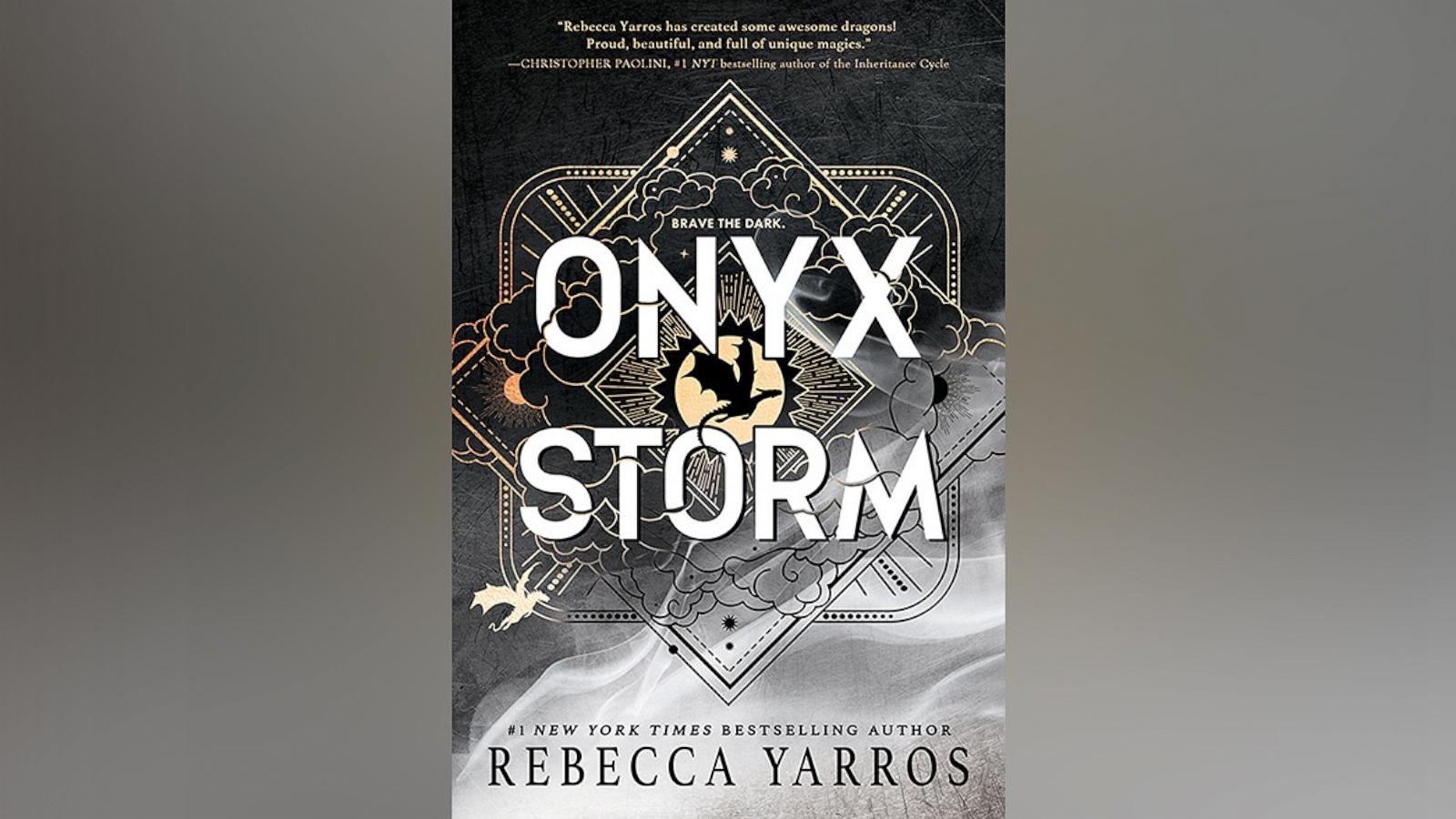 PHOTO: Onyx Storm book cover