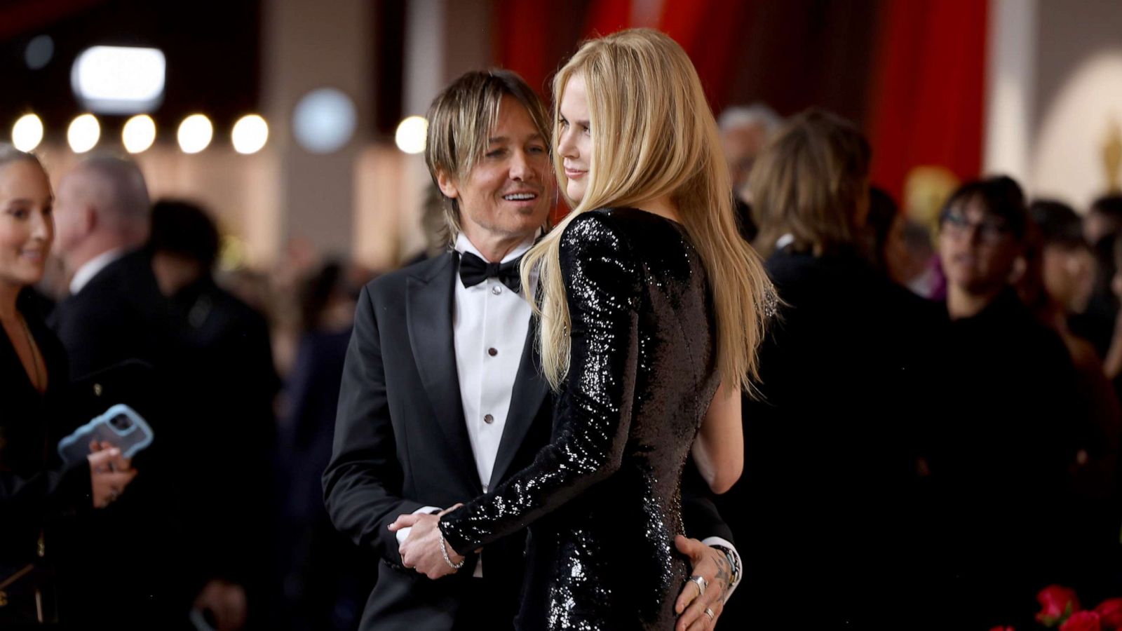 PHOTO: Keith Urban and Nicole Kidman attends the 95th Annual Academy Awards on March 12, 2023 in Hollywood, California.