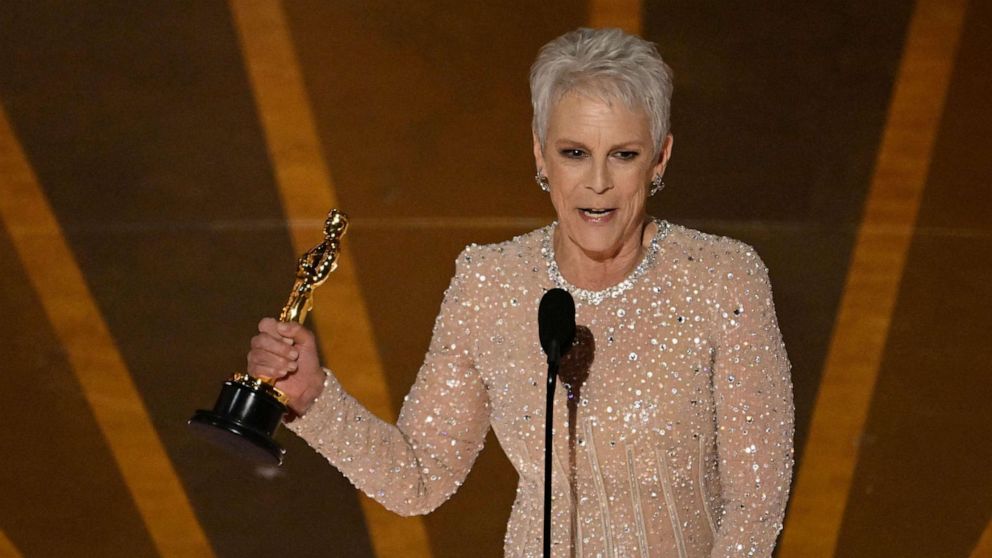 VIDEO: Jamie Lee Curtis talks 2023 Oscars win