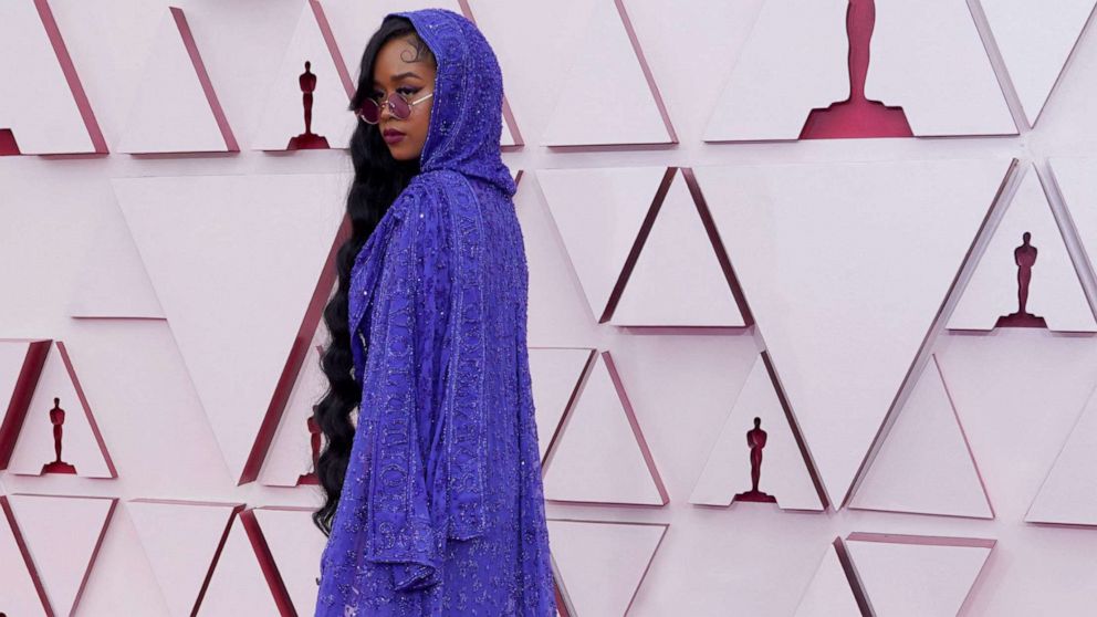 PHOTO: Singer H.E.R., nominated for Music (Original Song) for "Fight For You" arrives  to the 93rd Academy Awards, at Union Station, in Los Angeles, April 25, 2021.