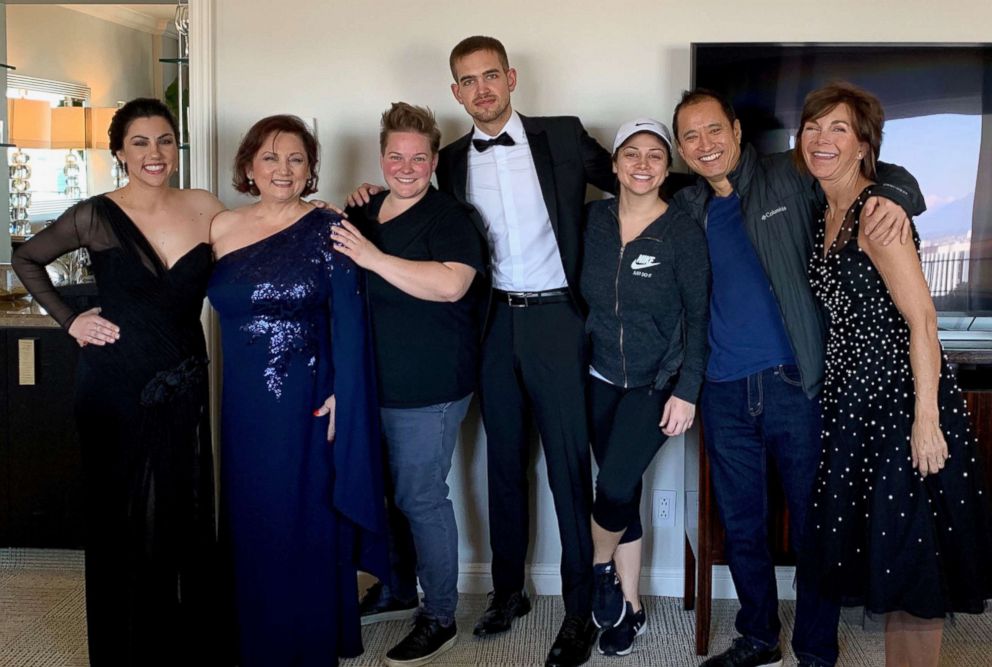 PHOTO: Rayka Zehtabchi's family gathers in her hotel room for a quick family photo before the Oscars.