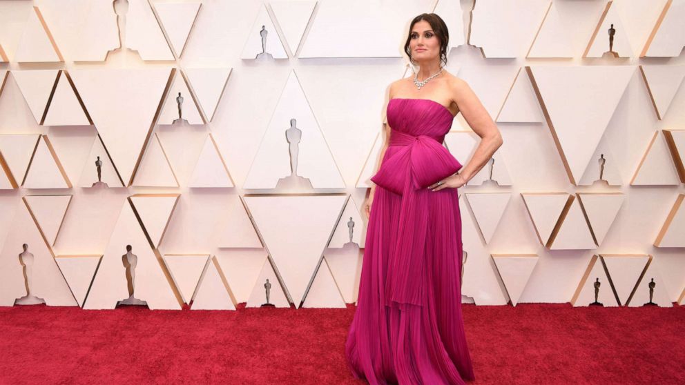 PHOTO: Idina Menzel arrives for the 92nd Oscars at the Dolby Theatre in Hollywood, Calif., Feb. 9, 2020. 