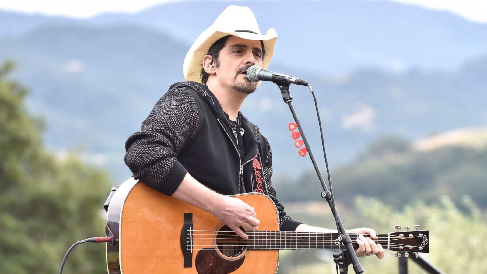 PHOTO: Brad Paisley performs during 2019 Live In The Vineyard Goes Country at Regusci Winery on May 14, 2019 in Napa, Calif.