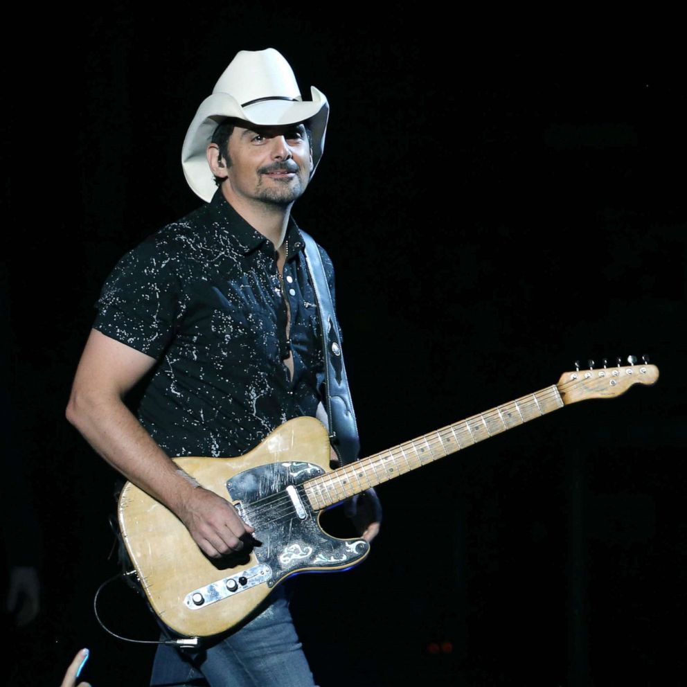VIDEO: Brad Paisley's free grocery store is delivering food to elderly amid coronavirus