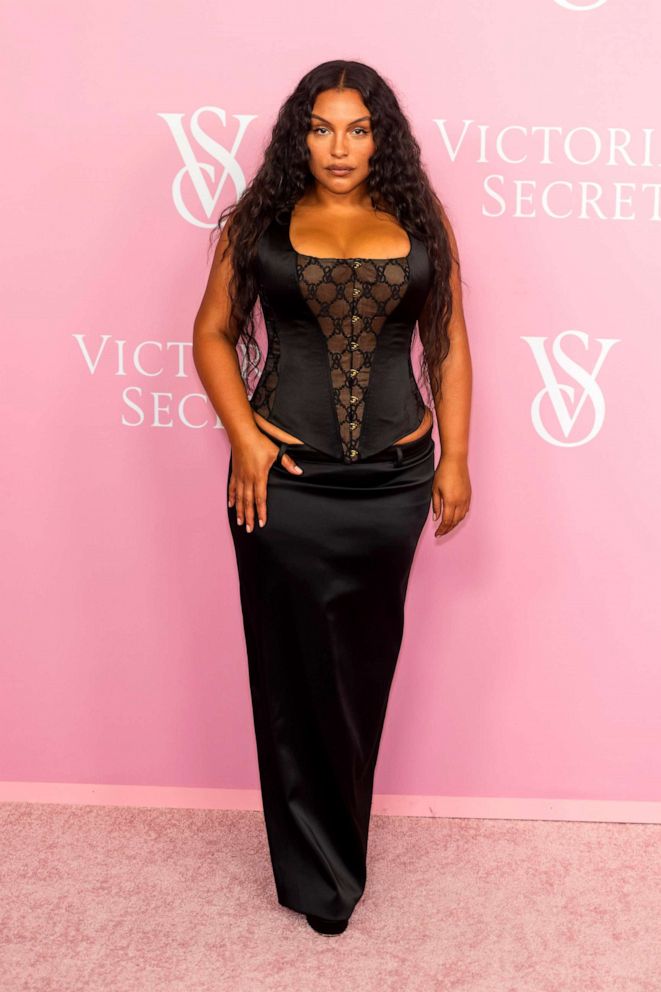 See our favorite looks from the Victoria's Secret World Tour pink carpet -  Good Morning America