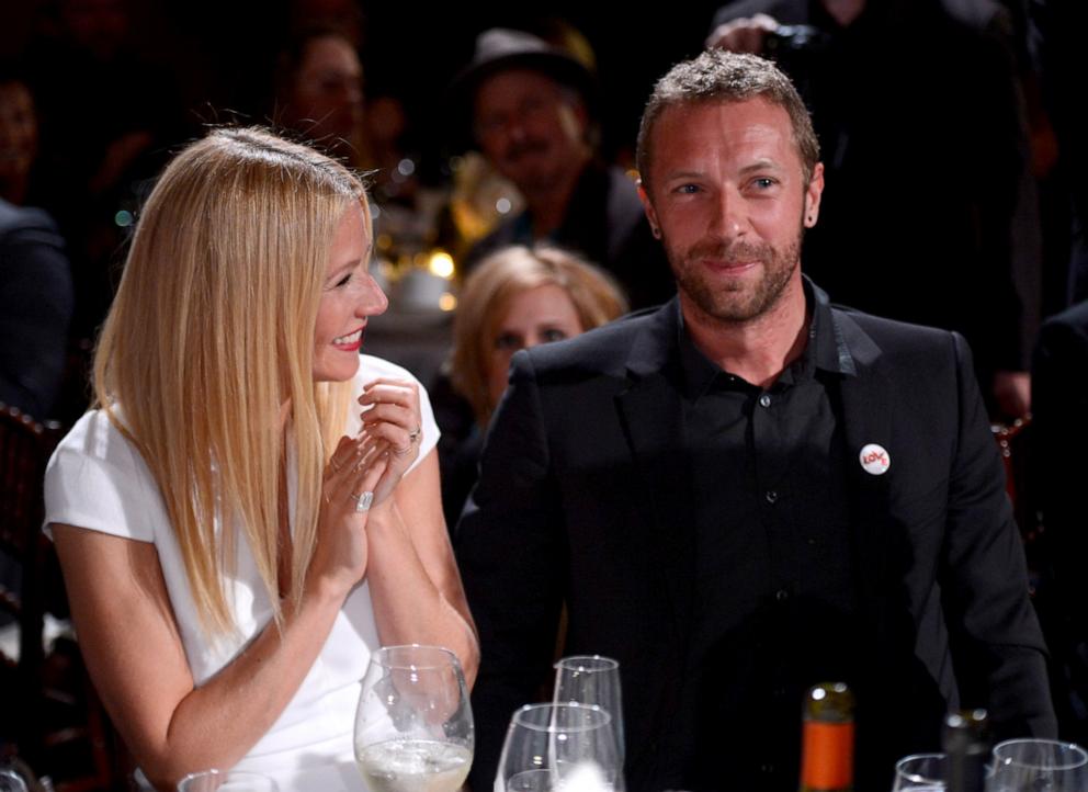 PHOTO: Gwyneth Paltrow and Chris Martin attend the 3rd annual Sean Penn & Friends HELP HAITI HOME Gala benefiting J/P HRO presented by Giorgio Armani at Montage Beverly Hills on January 11, 2014 in Beverly Hills, California.