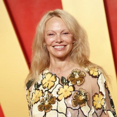 PHOTO: Pamela Anderson attends the Vanity Fair Oscars Party at the Wallis Annenberg Center for the Performing Arts, March 10, 2024, in Beverly Hills, Calif.