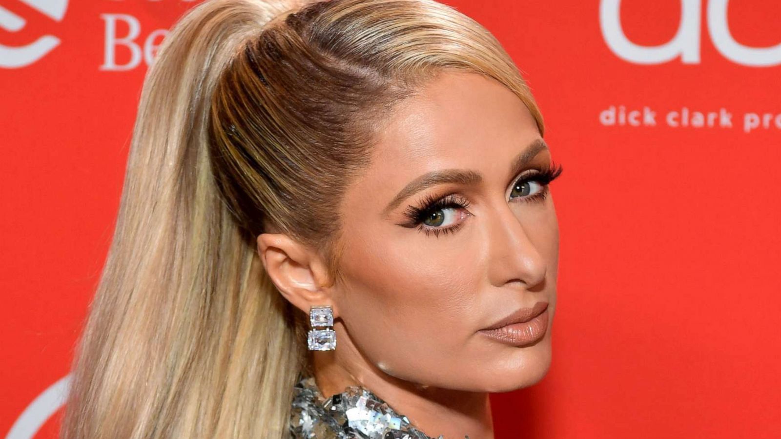 PHOTO: Paris Hilton attends the American Music Awardw in Los Angeles, Nov. 22, 2020.