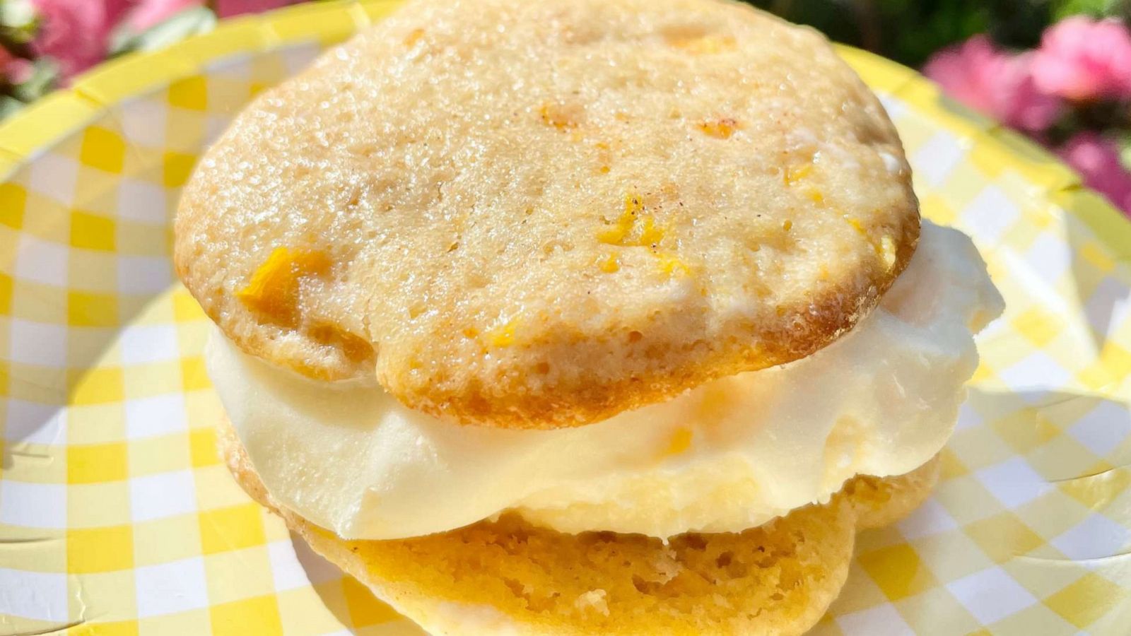 PHOTO: Peach ice cream cookie sandwich.