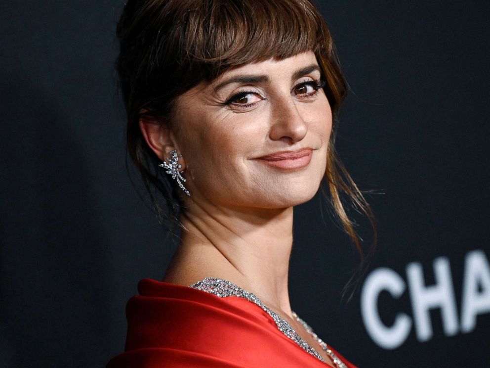 PHOTO: Penelope Cruz attends the MoMA Film Benefit presented by CHANEL honoring Penelope Cruz at the Museum of Modern Art on Tuesday, Dec. 14, 2021, in New York. (Photo by Evan Agostini/Invision/AP)