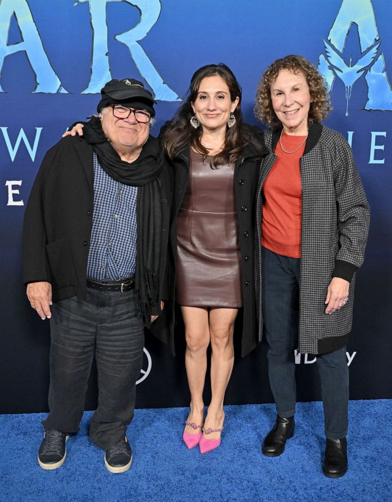 PHOTO: Danny DeVito, Lucy DeVito and Rhea Perlman attend 20th Century Studio's "Avatar 2: The Way of Water" U.S. Premiere at Dolby Theatre on Dec. 12, 2022 in Hollywood, Calif.