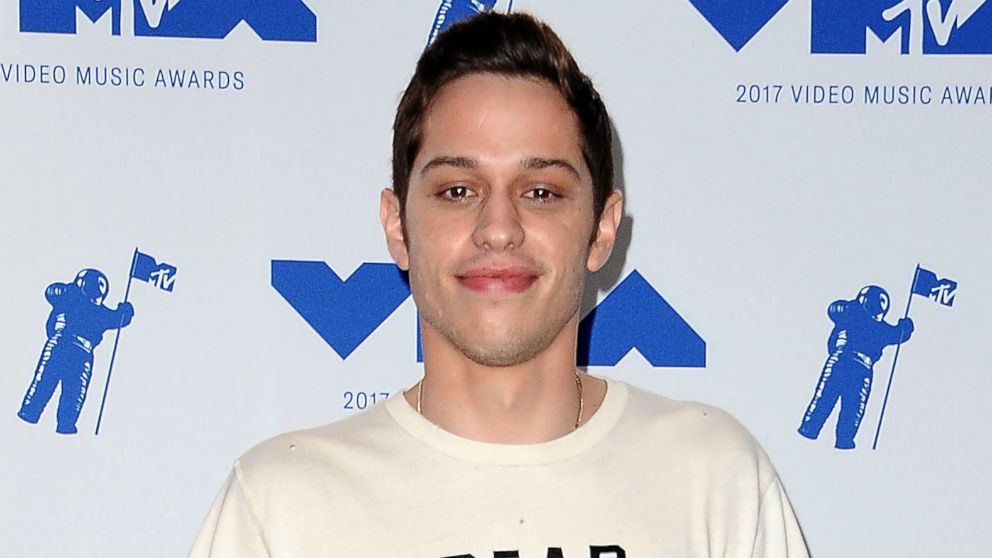 PHOTO: Pete Davidson poses in the press room at the 2017 MTV Video Music Awards at The Forum, Aug. 27, 2017, in Inglewood, Calif.