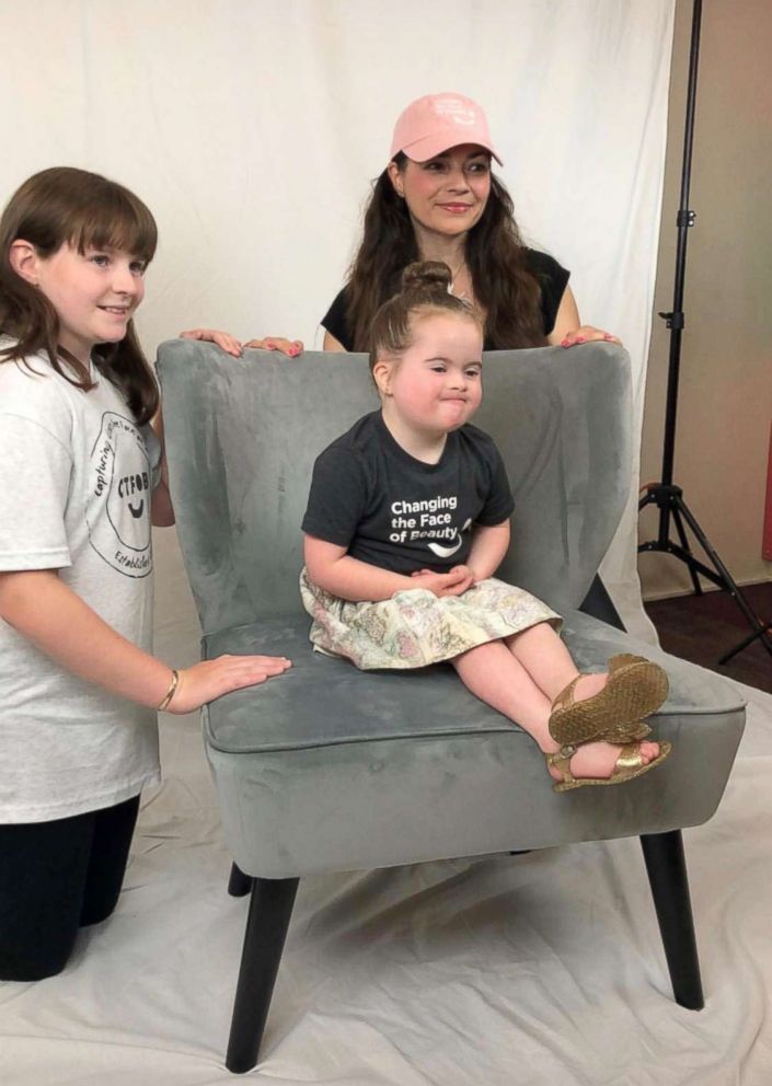 PHOTO: Maria Jordan MacKeigan poses with her daughters Jordan Grace, center, and Ana Maria, standing.