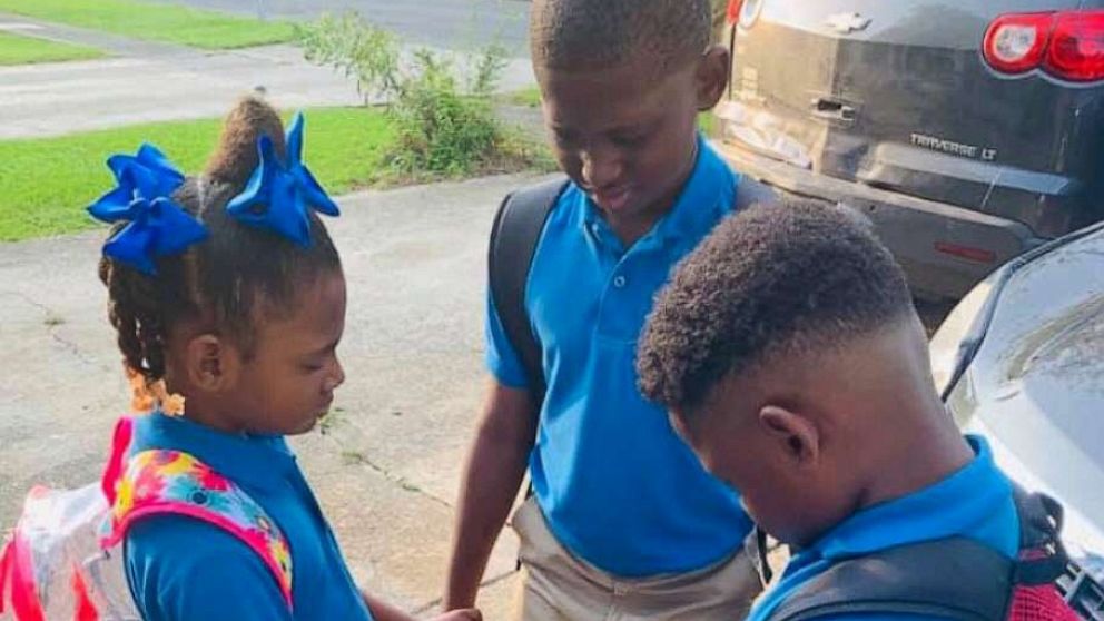 PHOTO: Jamisha Harris of Baton Rouge, Louisiana, posted a photo of her children Eugene Jacobs, 10, Jorden Jacobs, 8 and Emily Jacobs, 7, praying before the first day of school.