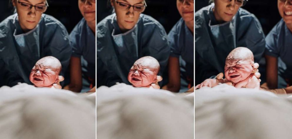 PHOTO: While in labor, Megan Mattiuzzo photographed the birth of her own son.