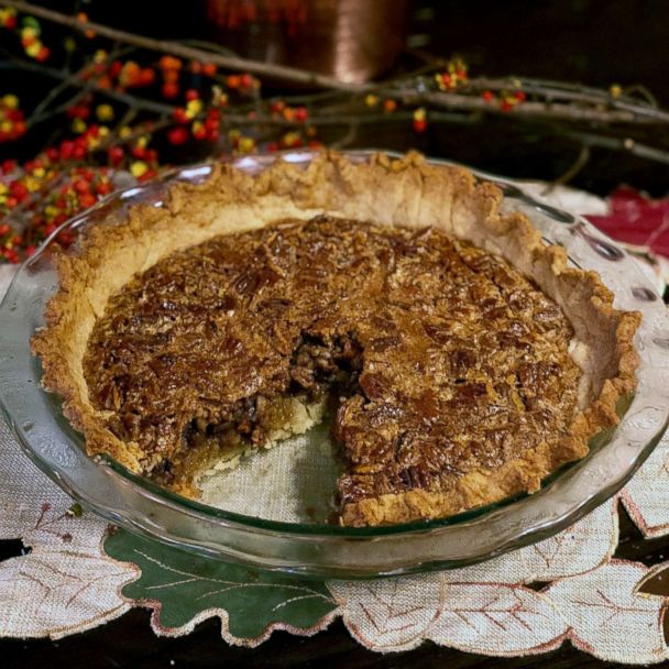 I made 3 of Pinterest's most popular pies for Thanksgiving; this was ...