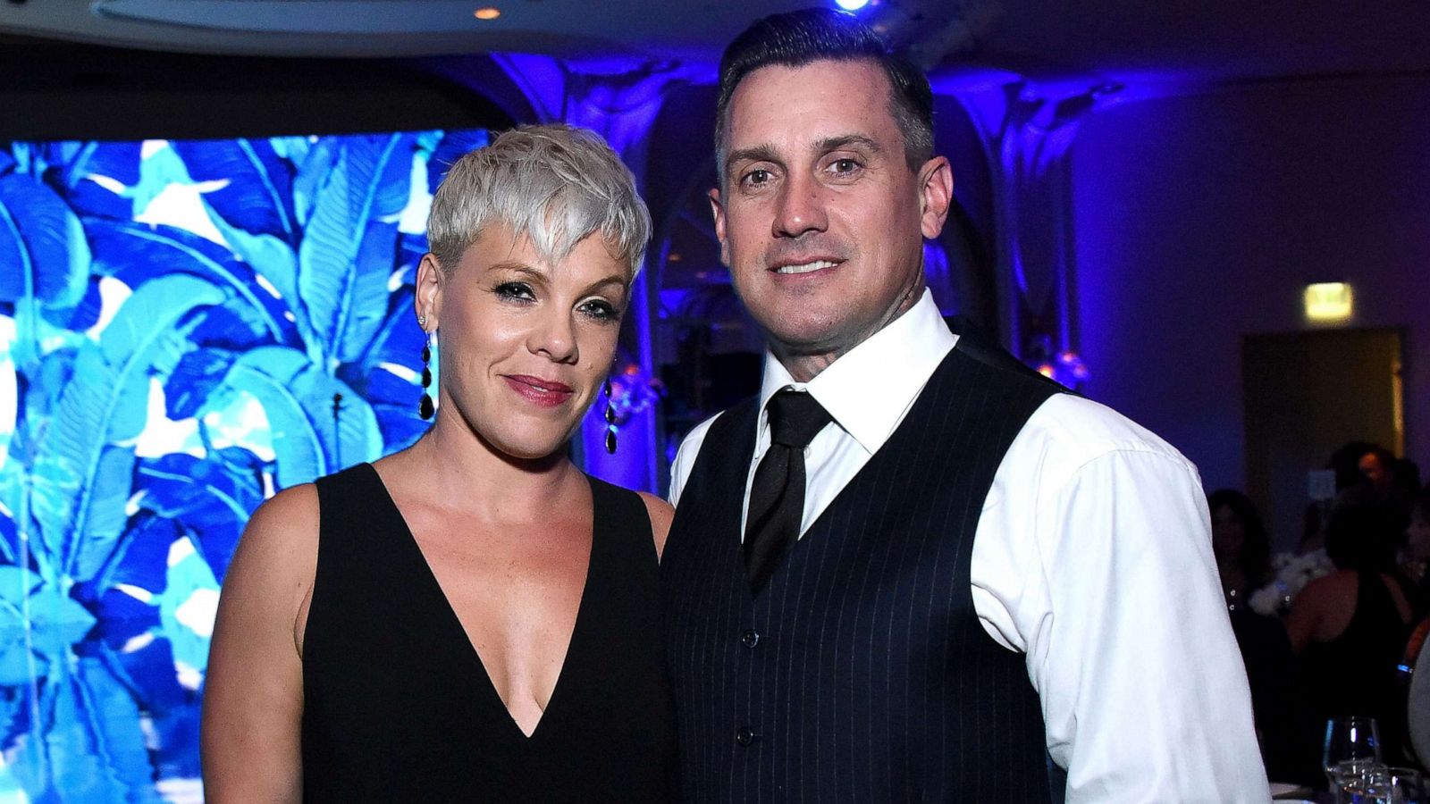 PHOTO: P!nk and Carey Hart attend Autism Speaks' "Into The Blue" Gala at Beverly Hills Hotel, Oct. 4, 2018, in Beverly Hills, Calif.