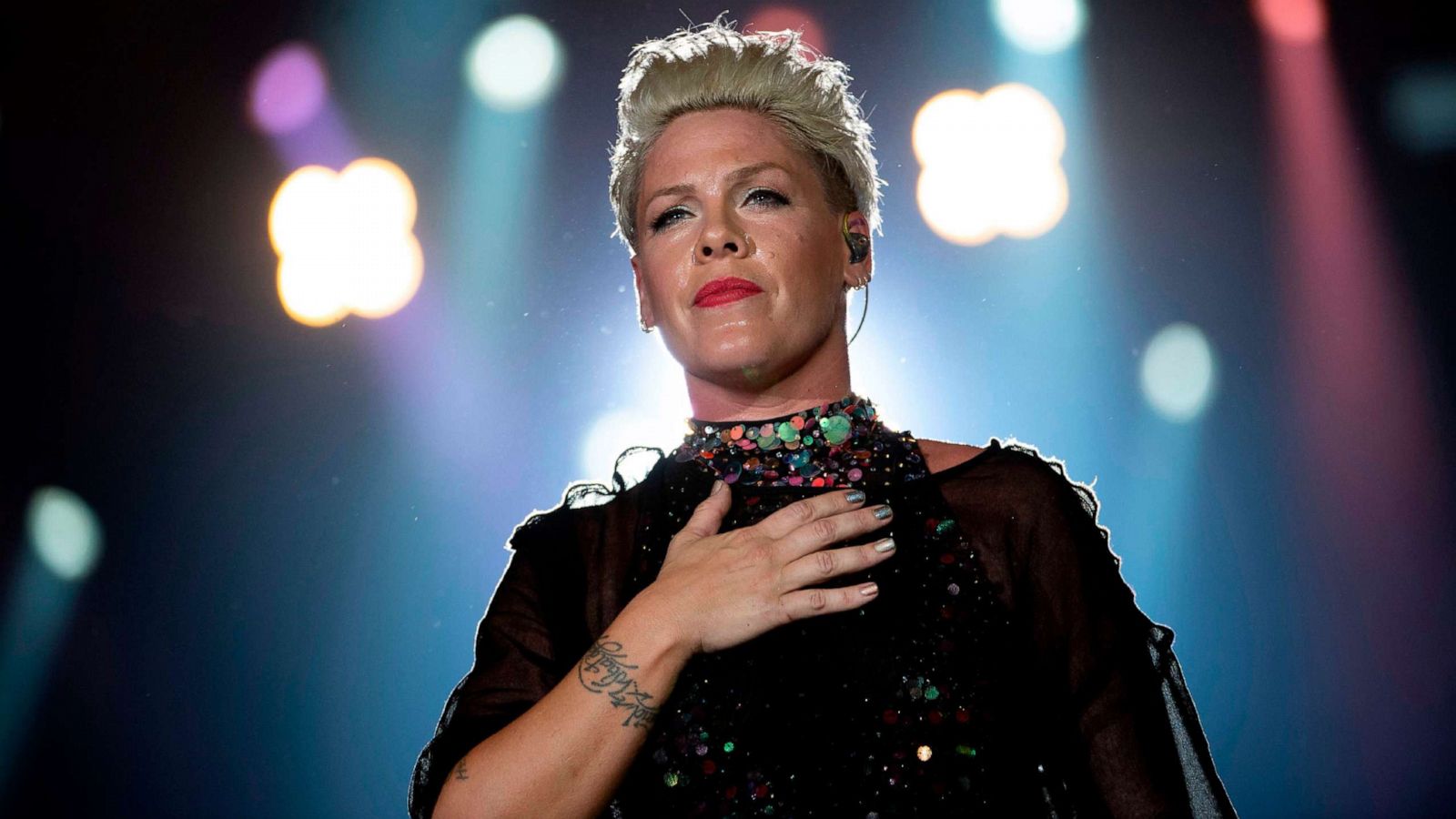 PHOTO: Singer Pink performs during a concert in Rio de Janeiro, Brazil, Oct. 5, 2019.