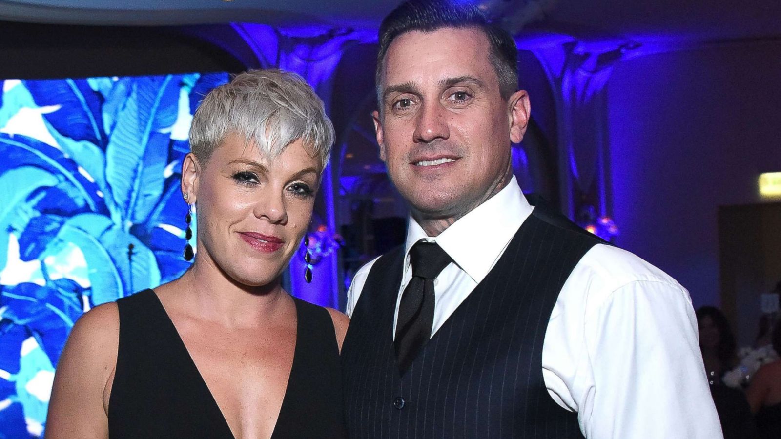 PHOTO: P!nk and Carey Hart attend Autism Speaks' "Into The Blue" Gala at Beverly Hills Hotel, Oct. 4, 2018, in Beverly Hills.