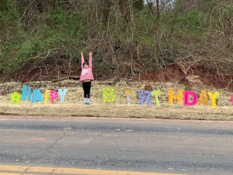 PHOTO: Piper Franklin's friends made her a parade after her birthday party was canceled due to social distancing on March 20, 2020, in Montgomery County, Md.