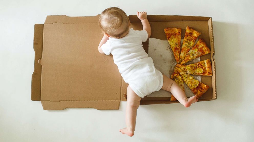 PHOTO: Photographer Dani Giannandrea wanted to get creative by using one pizza slice a month to signify her son's milestones of becoming one month older.