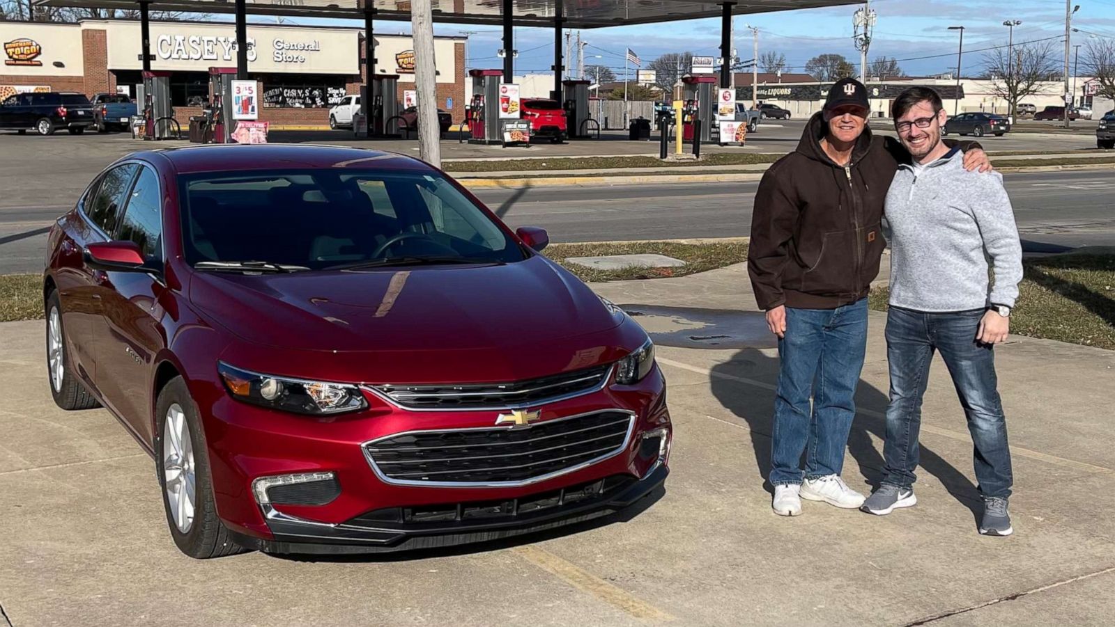 PHOTO: Tanner Langley, 28, a customer of the Tipton, Indiana, Pizza Hut said he and his family have been getting deliveries from Robert Peters since Langley was a child. Langley raised money in the community to help purchase a new car for Roberts.