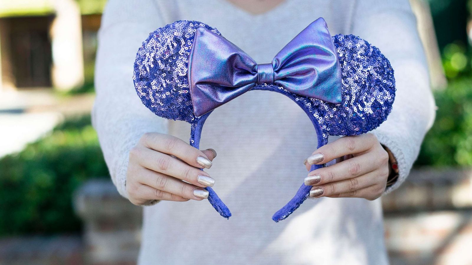 PHOTO: "Potion Purple" is the latest color of Minnie-inspired headbands.