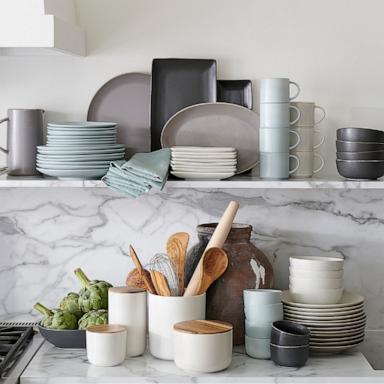 PHOTO: Pottery Barn