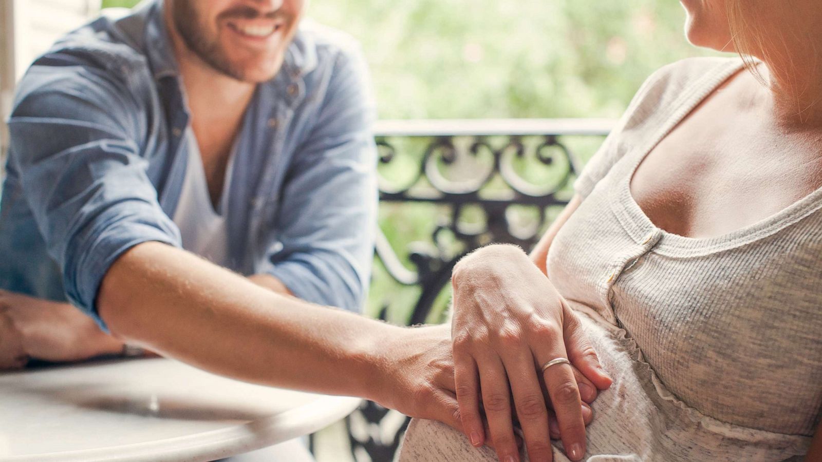 PHOTO: An undated stock photo showing a man and a pregnant woman.