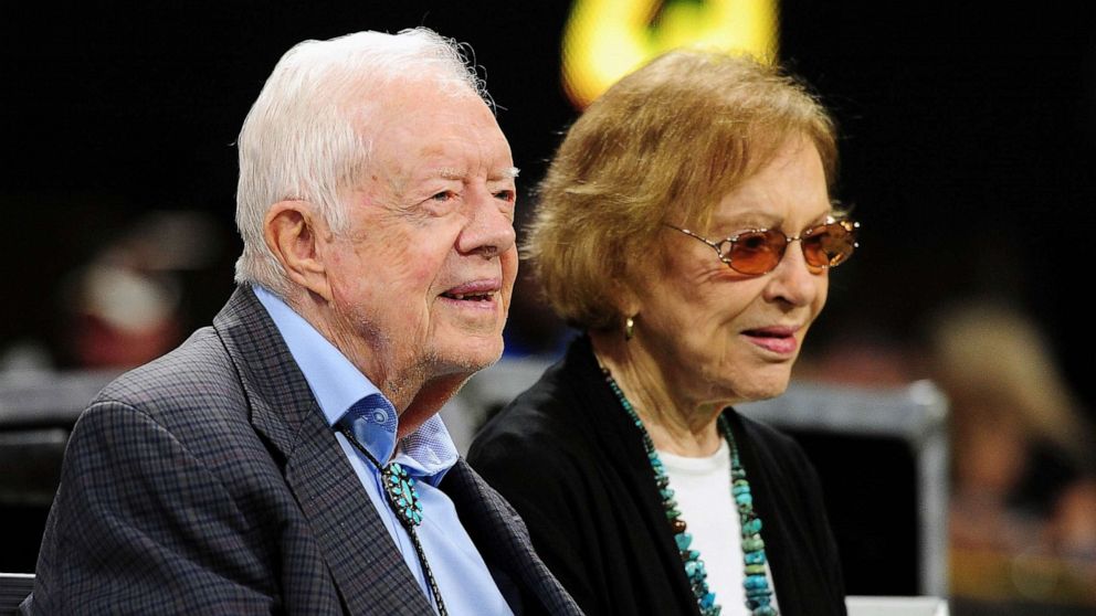 Former first lady Rosalynn Carter diagnosed with dementia, Carter Center announces