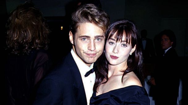 Jason Priestley and other co-stars reach out to Shannen Doherty after ...