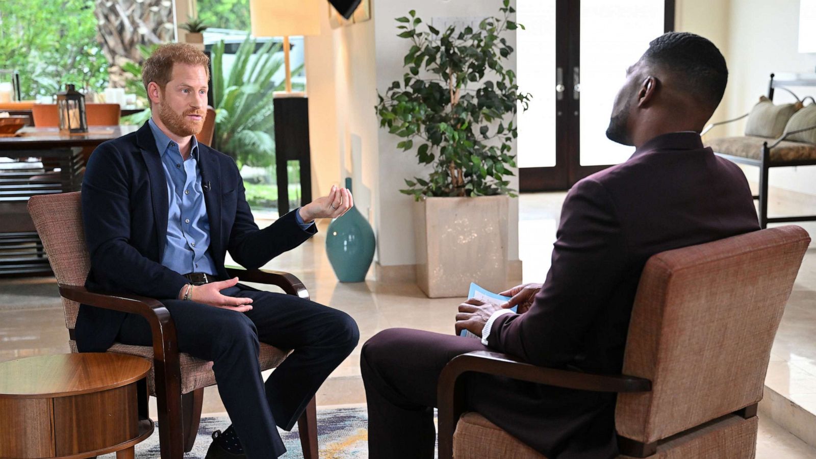 PHOTO: Michael Strahan interviews Prince Harry in Los Angeles Jan. 3, 2023.