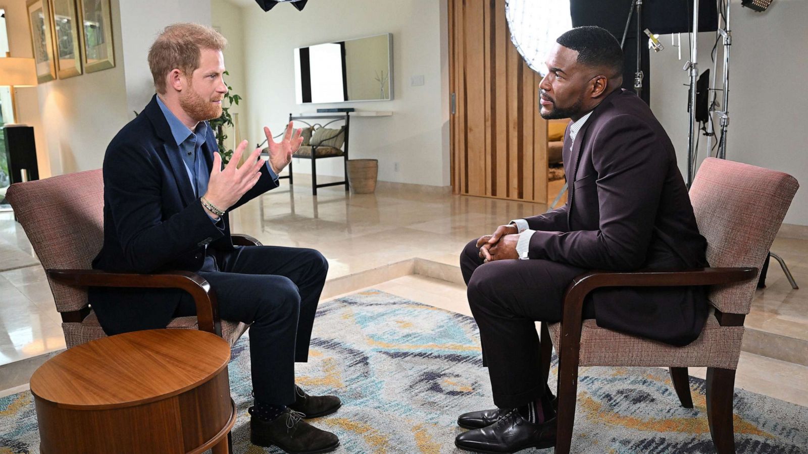 PHOTO: Michael Strahan interviews Prince Harry in Los Angeles Jan. 3, 2023.