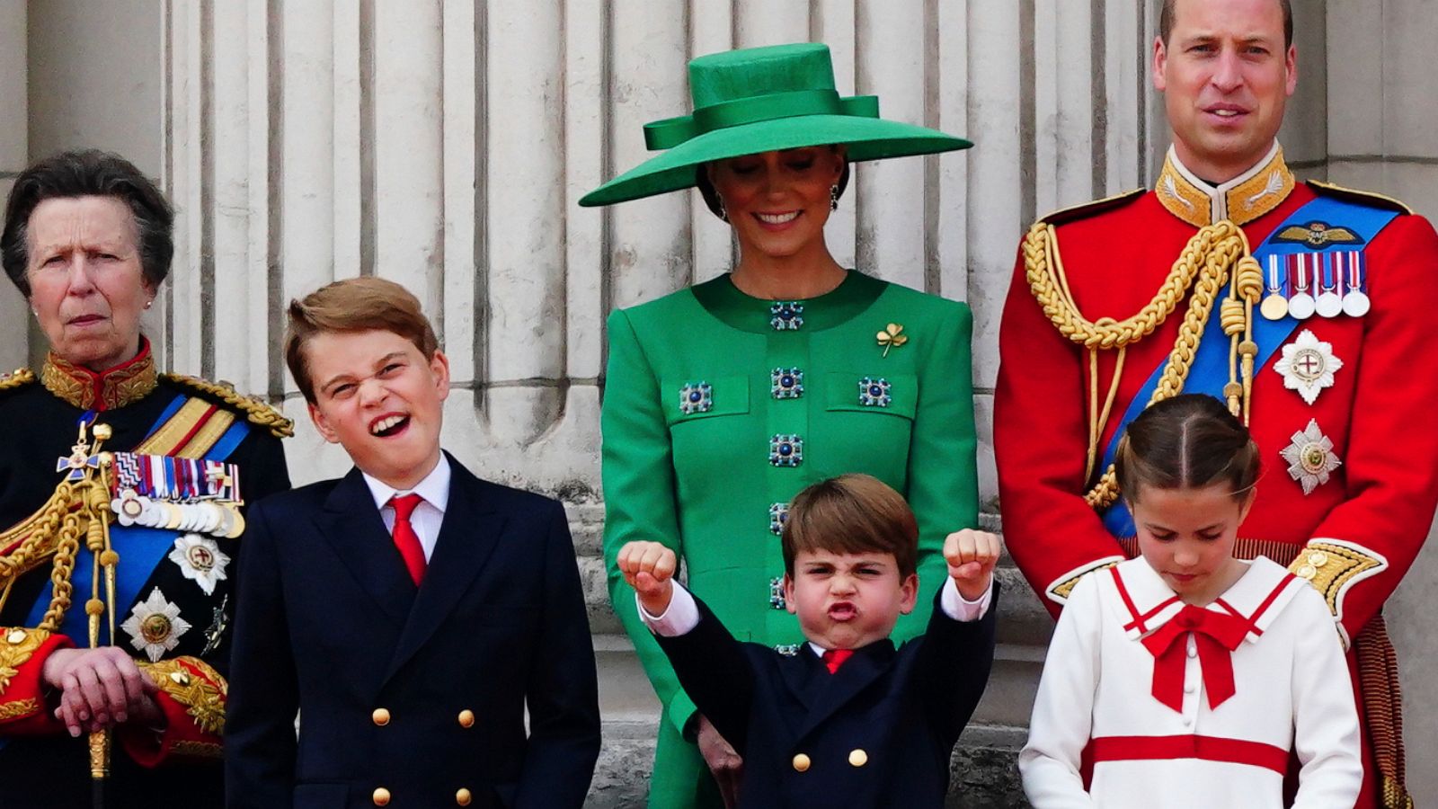 PHOTO: Prince George of Wales, Prince Louis of Wales, Catherine, Princess of Wales, Princess Charlotte of Wales and Prince William, Prince of Wales stand on the balcony of Buckingham Palace during the Trooping the Color, June 17, 2023, in London.