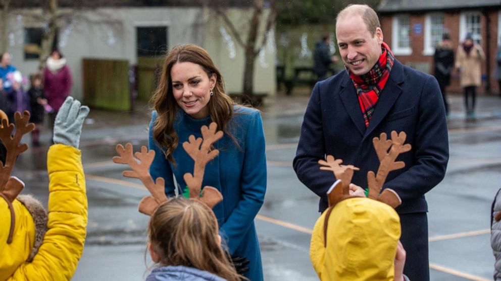 Prince William, Kate Thank Teachers, First Responders In 1st Stop On 