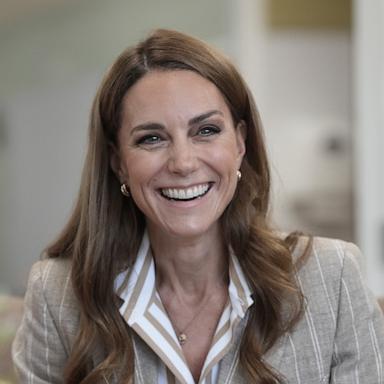 PHOTO: Britain's Kate, Princess of Wales visita the RHS's Wellbeing Garden at Colchester Hospital in Essex, England, July 2, 2025.